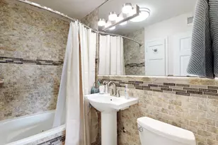 6301 N Sheridan Rd, Chicago, IL 60660 - Photo 12
