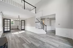 2075 Corinne Rd, Aurora, IL 60506 - Photo 4
