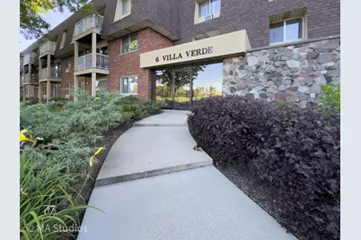6 Villa Verde Drive #201, Buffalo Grove, IL 60089 - Photo 2