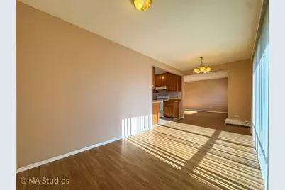 6 Villa Verde Drive #201, Buffalo Grove, IL 60089 - Photo 12