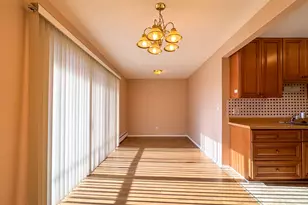 6 Villa Verde Dr, Buffalo Grove, IL 60089 - Photo 10