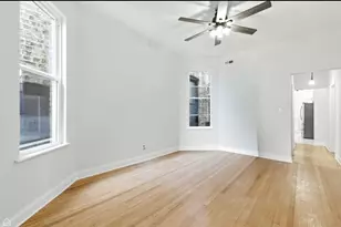 909 W Addison St, Chicago, IL 60613 - Photo 6