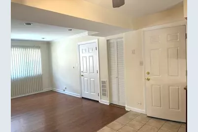 1194 S Kenilworth Avenue #1W, Oak Park, IL 60304 - Photo 2