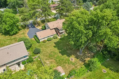 8411 Garrison Road, Wonder Lake, IL 60097 - Photo 34