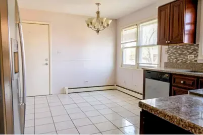 16W780 57th Street #1, Clarendon Hills, IL 60514 - Photo 12