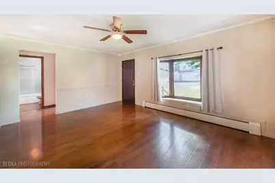 380 Charlotte Avenue, Crystal Lake, IL 60014 - Photo 6