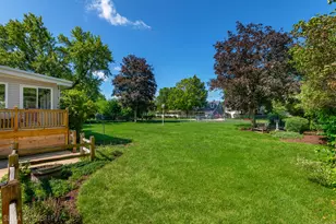 380 Charlotte Ave, Crystal Lake, IL 60014 - Photo 28