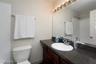 5950 Oakwood Dr, Lisle, IL 60532 - Photo 12