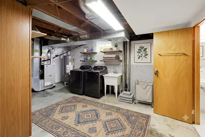 3941 W Ainslie Street #E, Chicago, IL 60625 - Photo 18