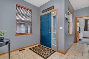 16107 Huron St, Crest Hill, IL 60403 - Photo 4