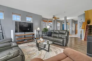 16107 Huron St, Crest Hill, IL 60403 - Photo 8