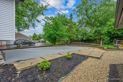 18172 W Twin Lakes Boulevard, Grayslake, IL 60030 - Photo 34
