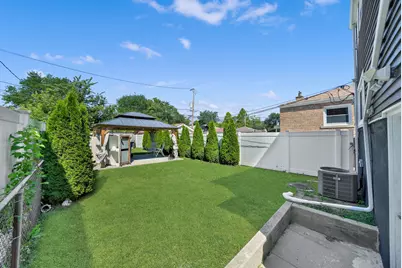 11014 S Washtenaw Avenue, Chicago, IL 60655 - Photo 22