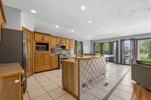 507 Benedict Dr, Poplar Grove, IL 61065 - Photo 6