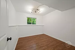 1009 Douglas Ave, Naperville, IL 60540 - Photo 24