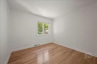 1009 Douglas Ave, Naperville, IL 60540 - Photo 18