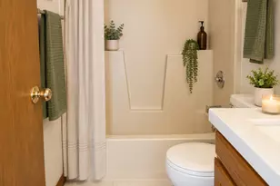 1509 Hickory St, McHenry, IL 60051 - Photo 18