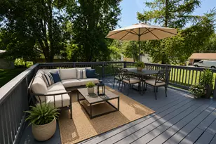 1509 Hickory St, McHenry, IL 60051 - Photo 4