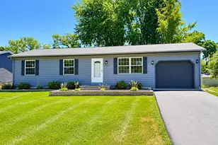 1509 Hickory St, McHenry, IL 60051 - Photo 1