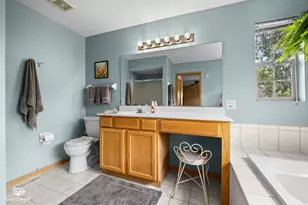 16511 W Springview Dr, Lockport, IL 60441 - Photo 14