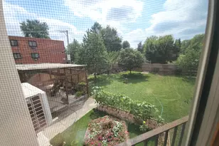 2151 W Granville Ave, Chicago, IL 60659 - Photo 14