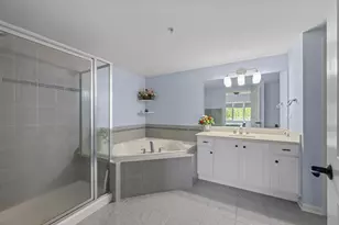 8515 Woodward Ave, Woodridge, IL 60517 - Photo 12