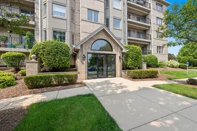8515 Woodward Avenue #303, Woodridge, IL 60517 - Photo 2