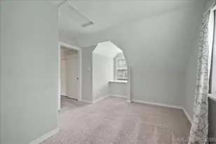40 S Pine St, Geneva, IL 60134 - Photo 16