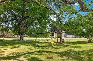 8586 Yellowstone Dr, Byron, IL 61010 - Photo 40