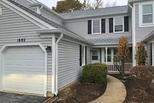 1602 Vermont Dr, Elk Grove Village, IL 60007 - Photo 1