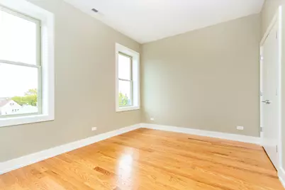 3459 W Belmont Avenue #4, Chicago, IL 60618 - Photo 8