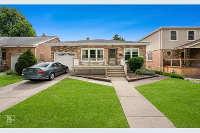 10016 S Clifton Park Avenue, Evergreen Park, IL 60805 - Photo 1