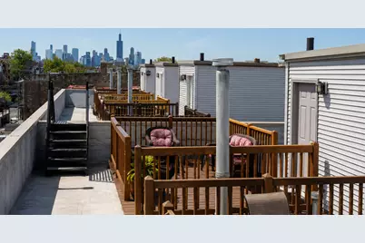 2952 W Warren Boulevard, Chicago, IL 60612 - Photo 2