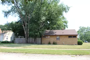 3206 Corbridge Ln, Rockford, IL 61107 - Photo 4