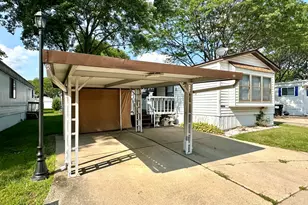 3268 Meadow Dr, Park City, IL 60085 - Photo 1