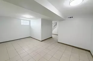 10122 S Wallace St, Chicago, IL 60628 - Photo 14