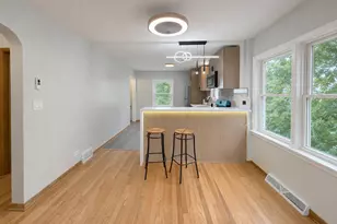 10122 S Wallace St, Chicago, IL 60628 - Photo 6
