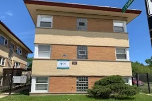 2254 W Garfield Blvd, Chicago, IL 60609 - Photo 1