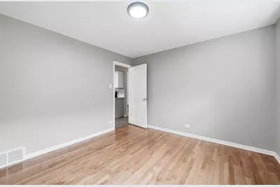 9700 S Torrence Avenue, Chicago, IL 60617 - Photo 16