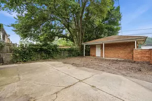 9700 S Torrence Ave, Chicago, IL 60617 - Photo 26