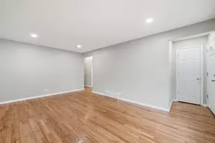 9700 S Torrence Ave, Chicago, IL 60617 - Photo 4