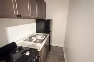 839 W Sheridan Rd, Chicago, IL 60613 - Photo 4