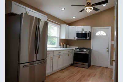 3236 Roesner Drive, Markham, IL 60428 - Photo 4