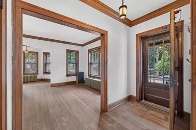 1100 S Scoville Avenue, Oak Park, IL 60304 - Photo 2