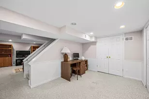 1101 E Mayfair Rd, Arlington Heights, IL 60004 - Photo 22