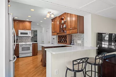 [Address not provided], Arlington Heights, IL 60004 - Photo 12