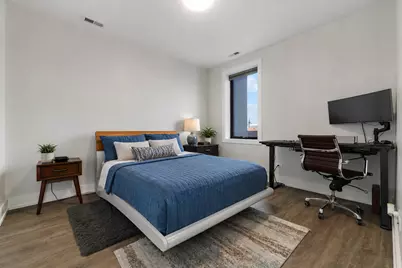 2111 S Halsted Street #203, Chicago, IL 60608 - Photo 4