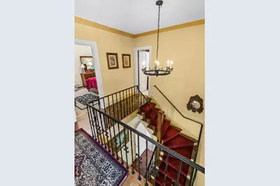 2454 W Morse Avenue, Chicago, IL 60645 - Photo 20