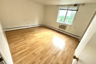 225 S Rohlwing Rd, Palatine, IL 60074 - Photo 6
