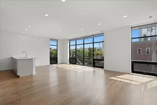 650 N Green St, Chicago, IL 60642 - Photo 2